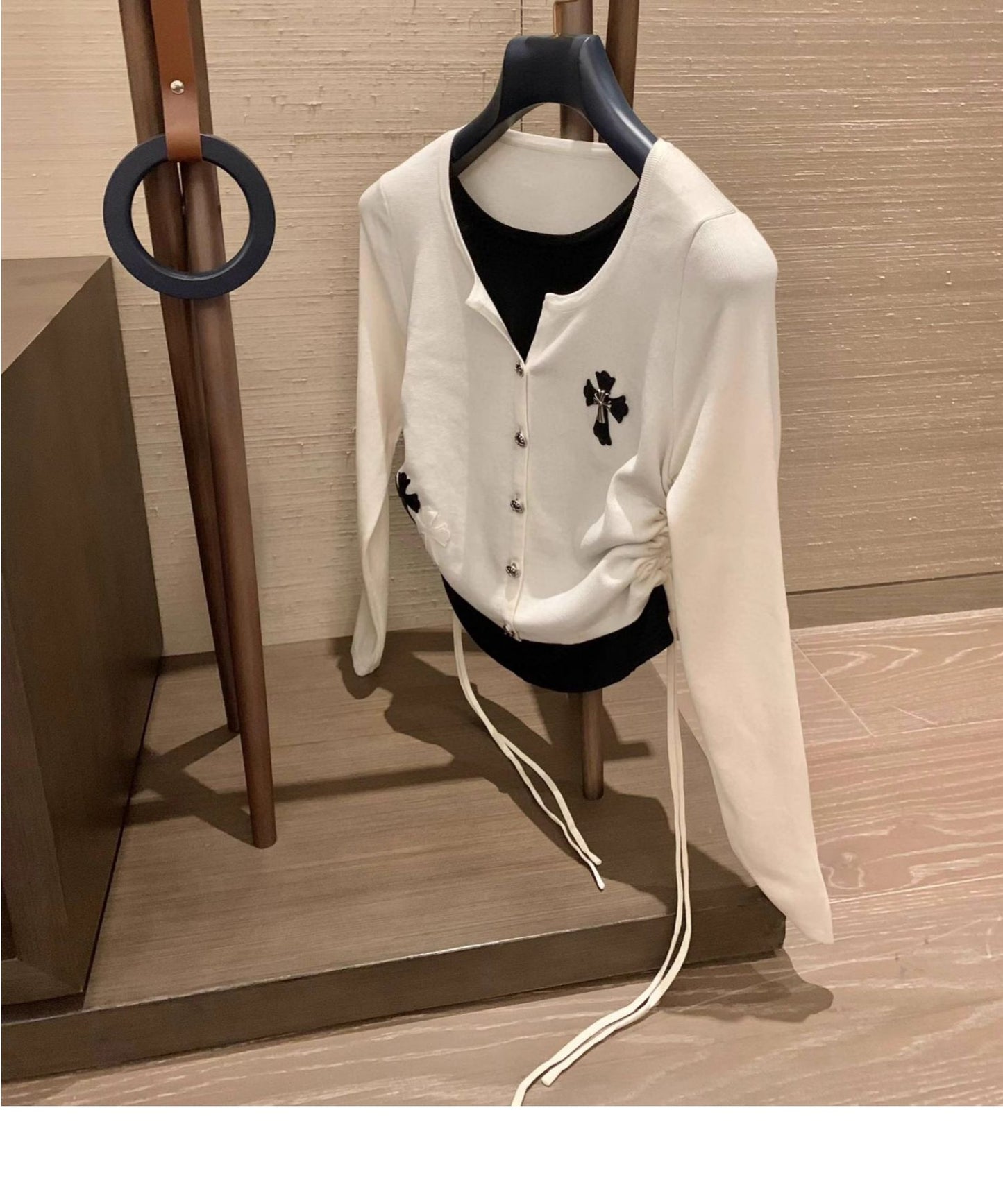【tops】偽二つ切り替え長袖TシャツG23812