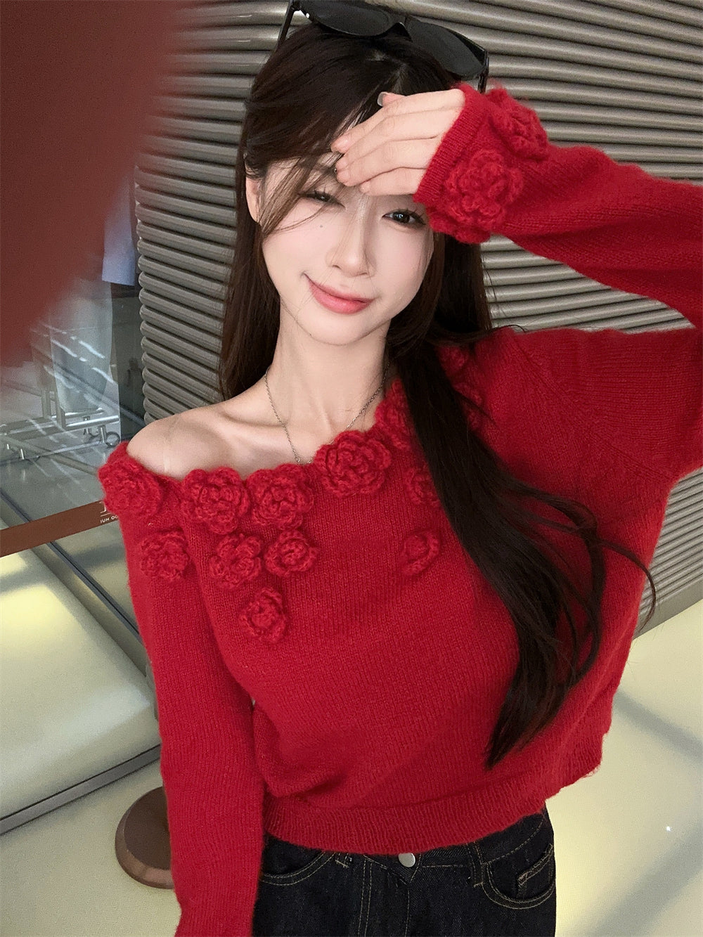 【tops】オープンショルダーフラワーニットセーターG23818