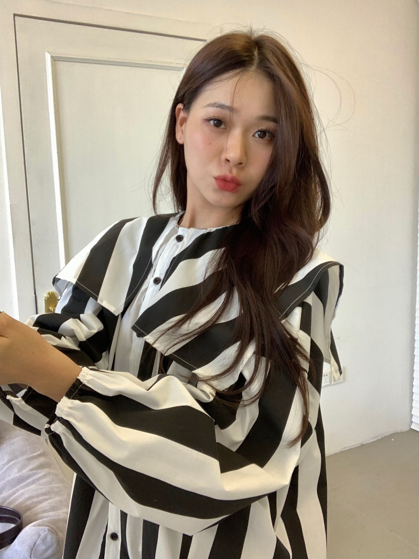 【tops】長袖シャツストライプ柄シャツG23850