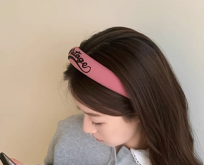 【小物】英字柄カチューシャヘアアクセサリーG23853