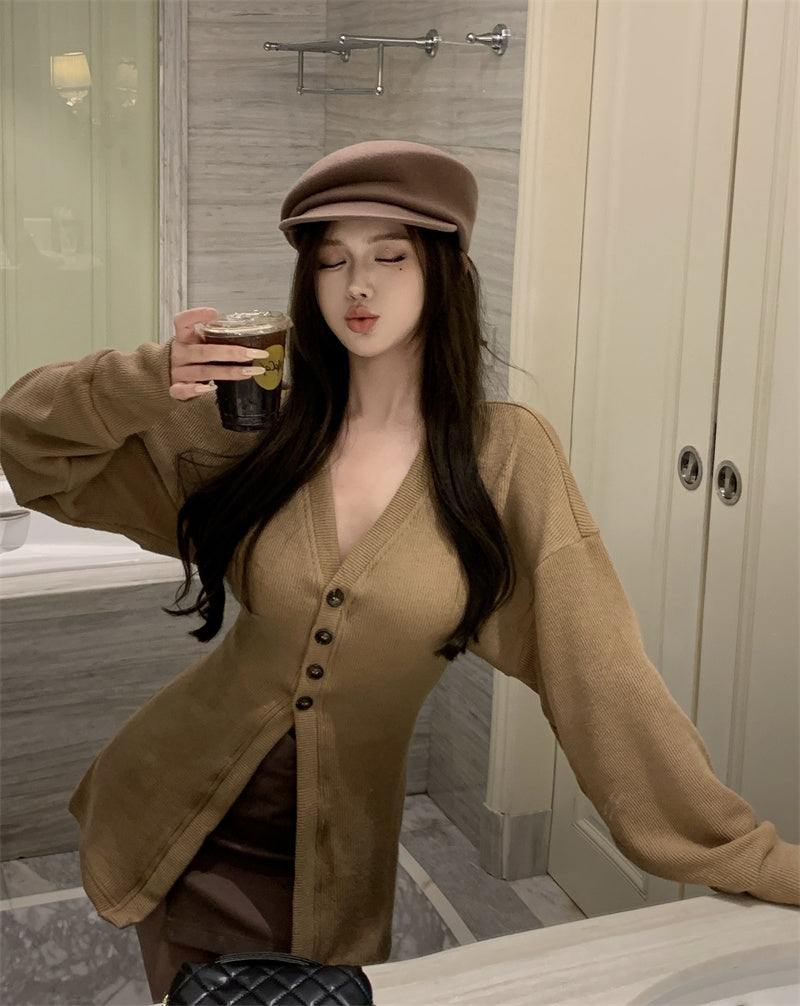 【outer】VネックニットカーディガンG23856