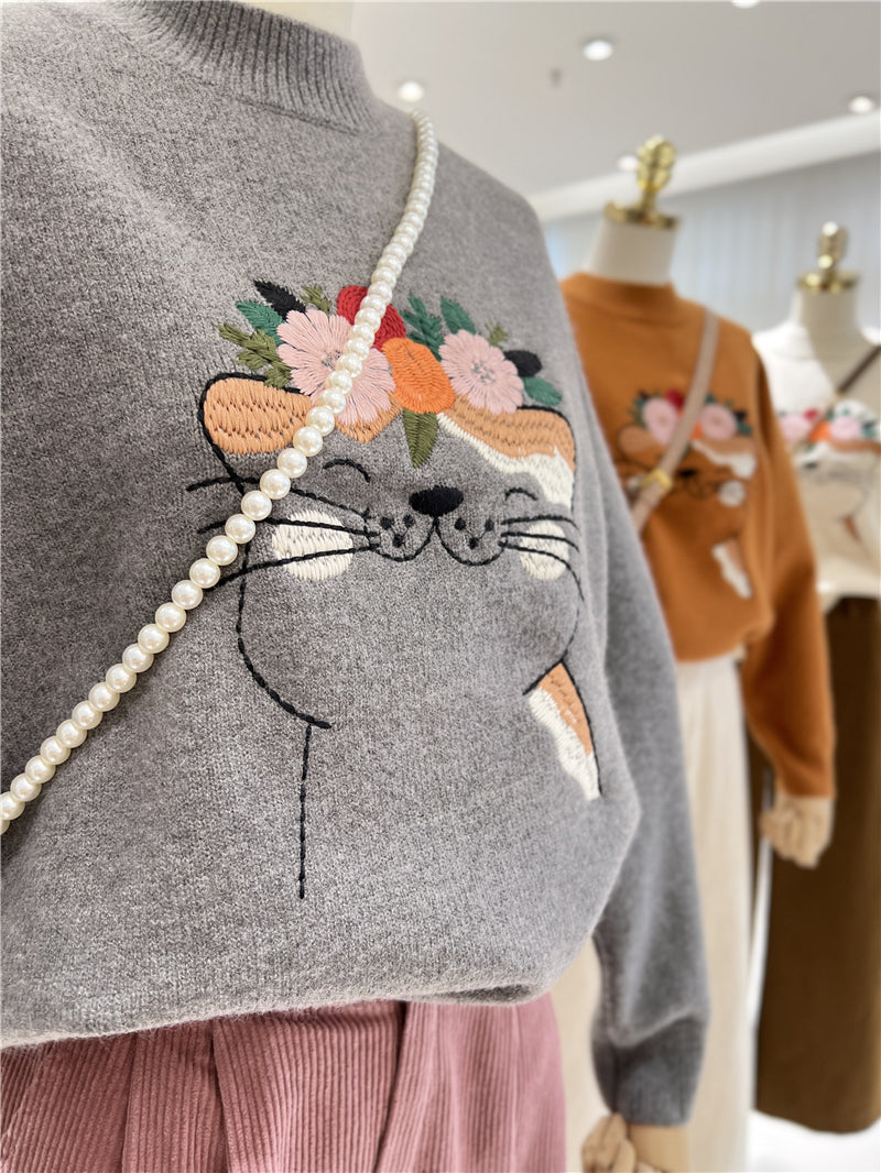【tops】キュート刺繍厚手ニットセーターG23911