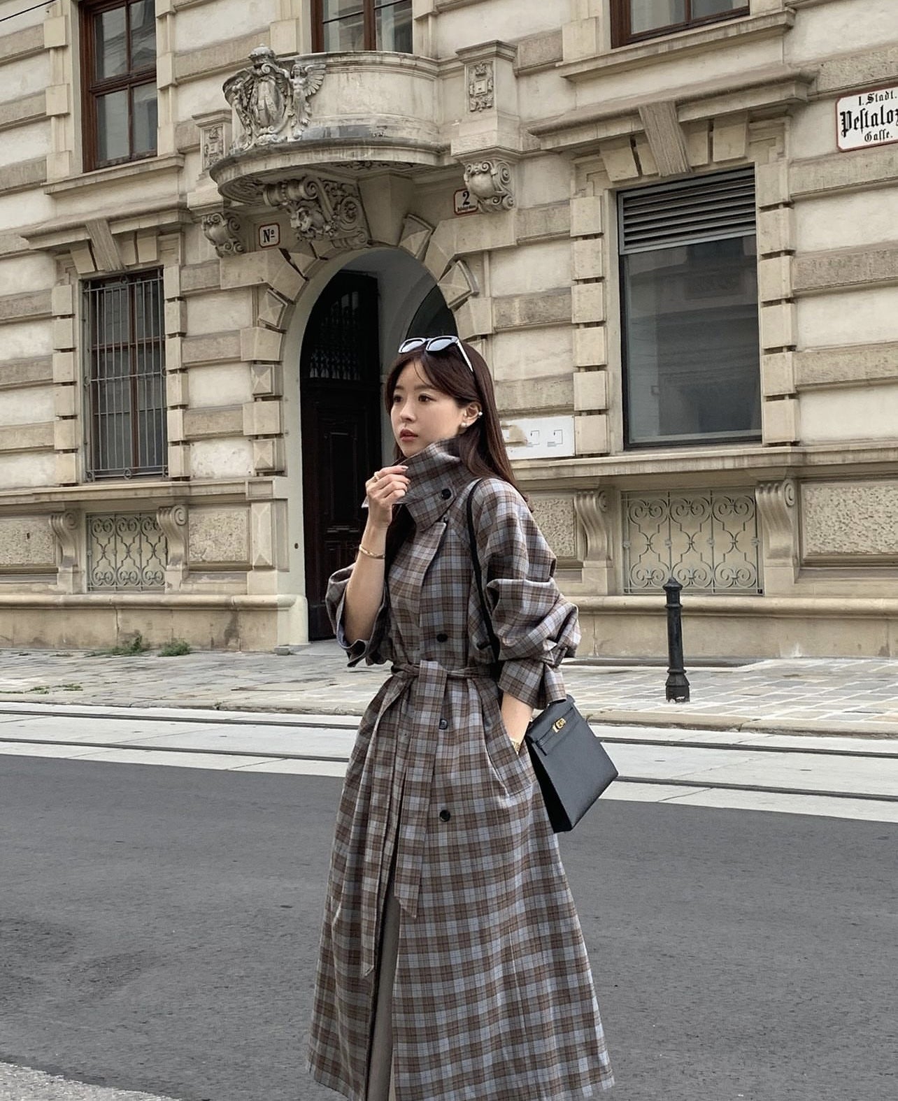 【outer】秋冬チェック柄ウェスト絞りトレンチコートG24032