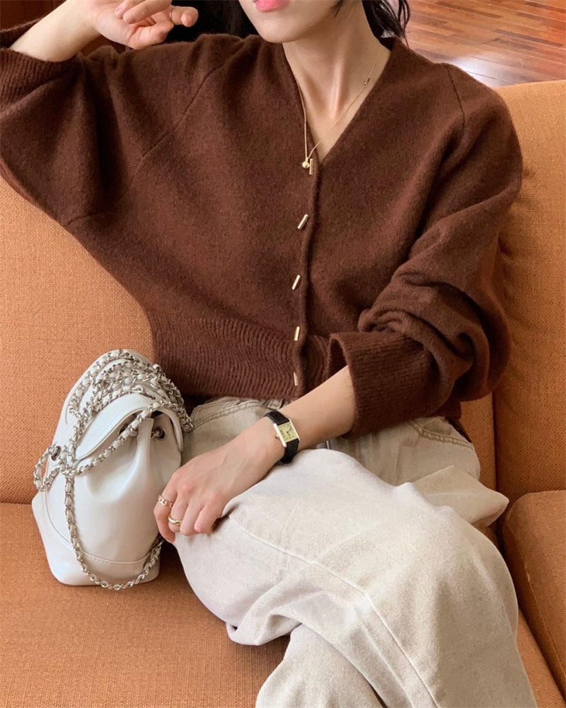 【outer】VネックニットカーディガンG24050