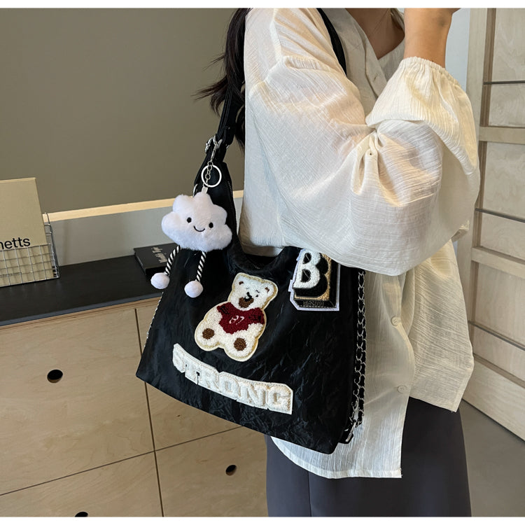 【小物】クマ柄ジッパーショルダーバッグG24060