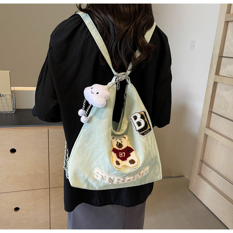 【小物】クマ柄ジッパーショルダーバッグG24060