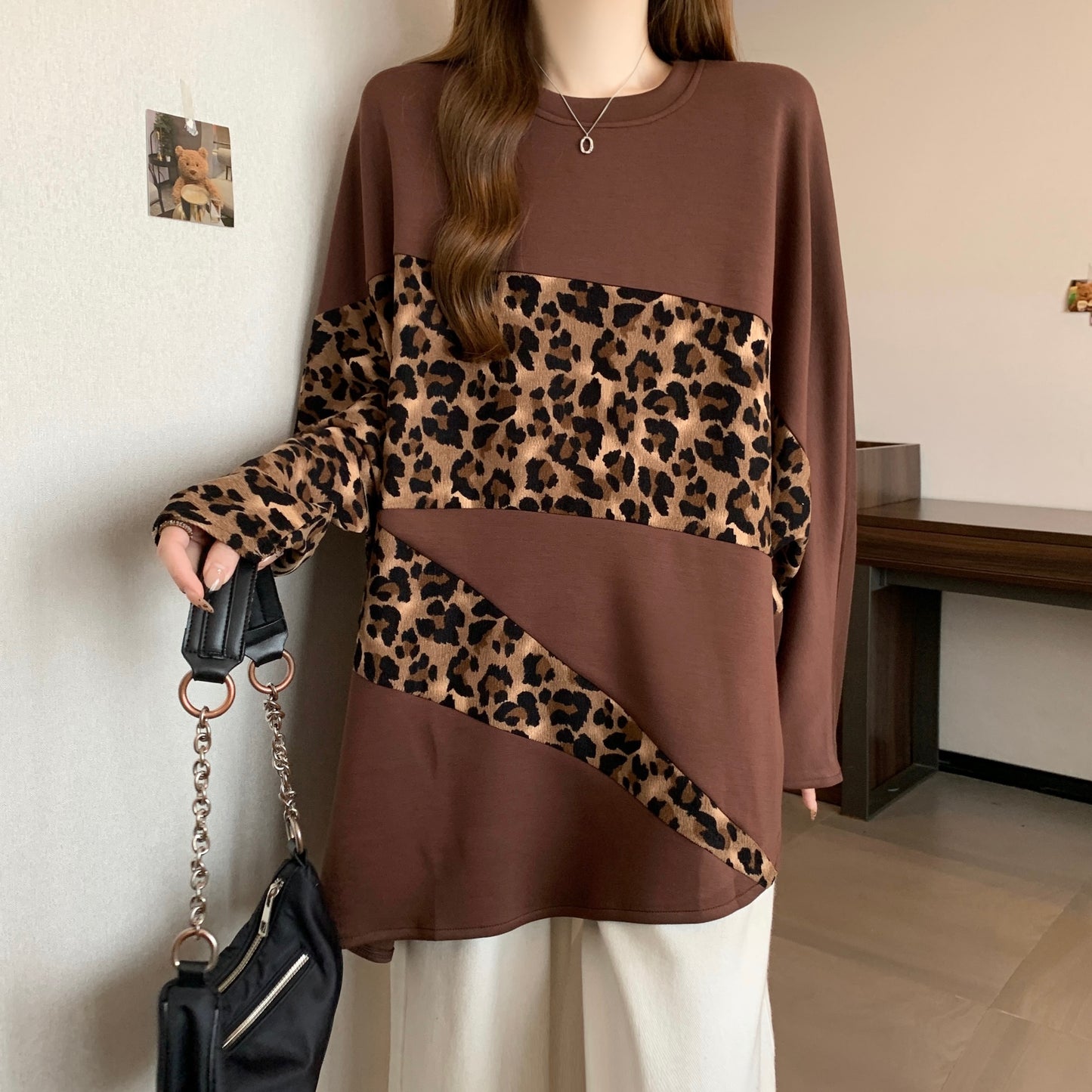 【tops】長袖ヒョウ柄パーカーG24149