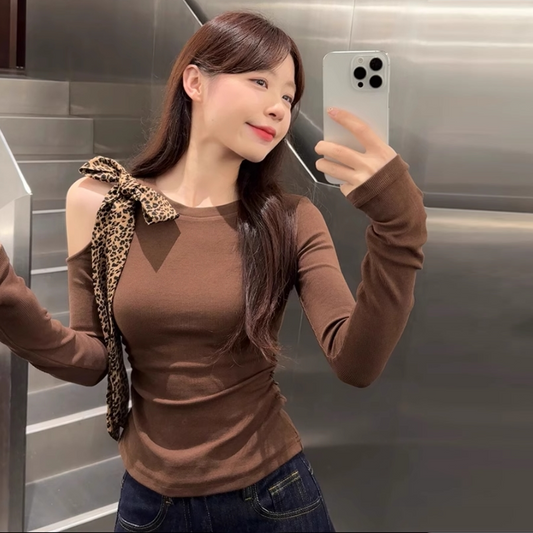 【tops】オープンショルダーヒョウ柄TシャツG24153