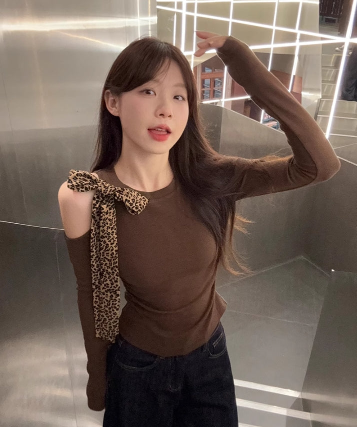 【tops】オープンショルダーヒョウ柄TシャツG24153