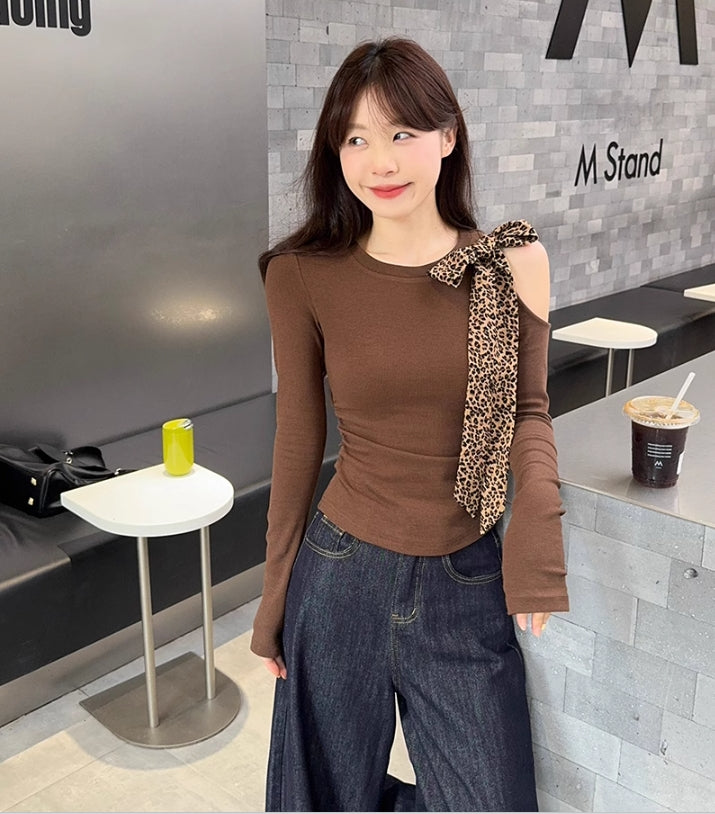 【tops】オープンショルダーヒョウ柄TシャツG24153