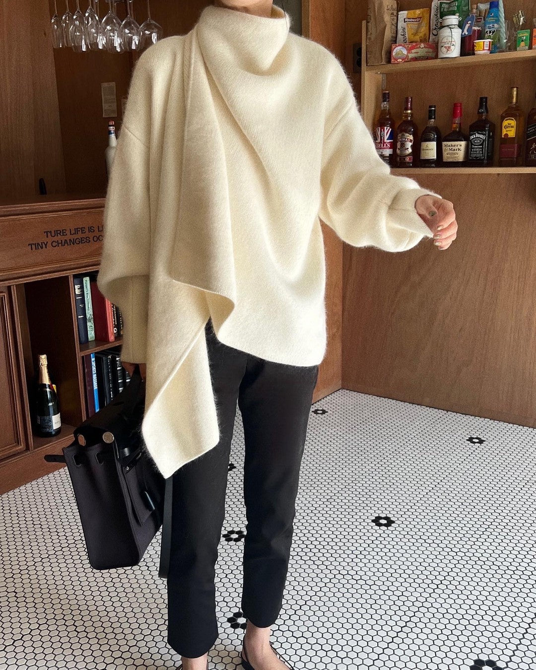 【outer】ゆったりVネック長袖ニットコートG24178