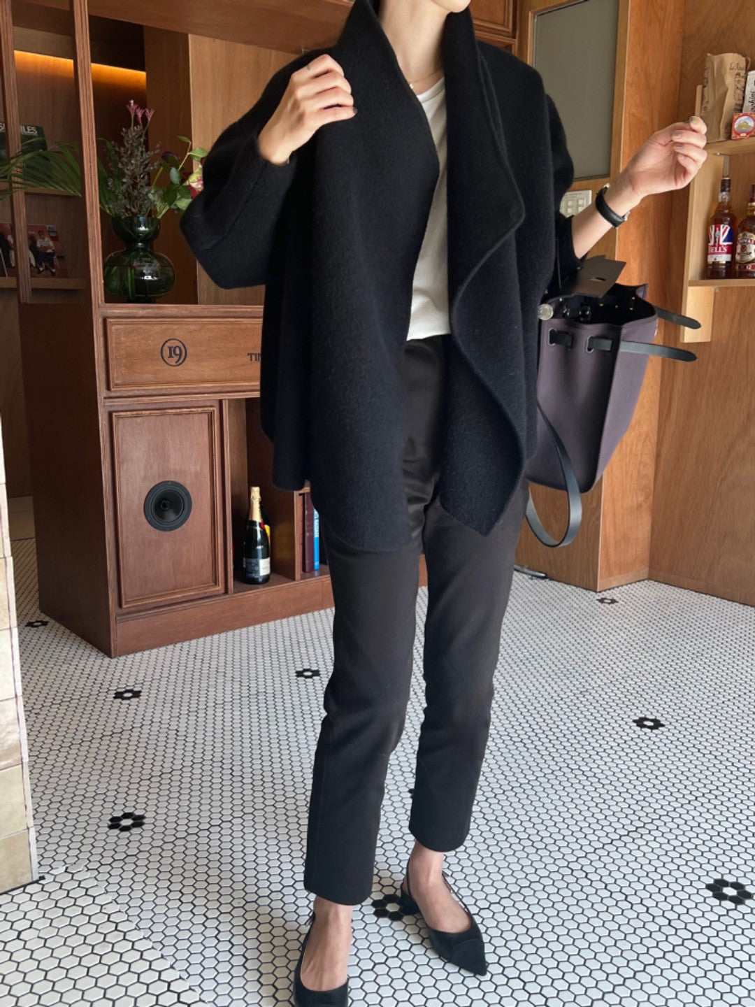 【outer】ゆったりVネック長袖ニットコートG24178