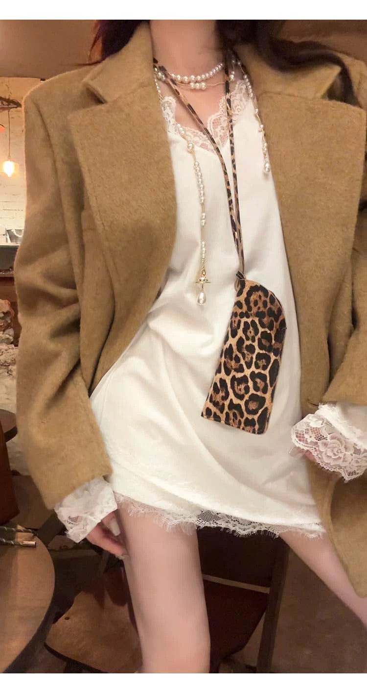 【tops】レース切り替えVネック長袖TシャツG24209
