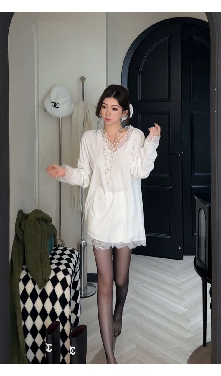 【tops】レース切り替えVネック長袖TシャツG24209