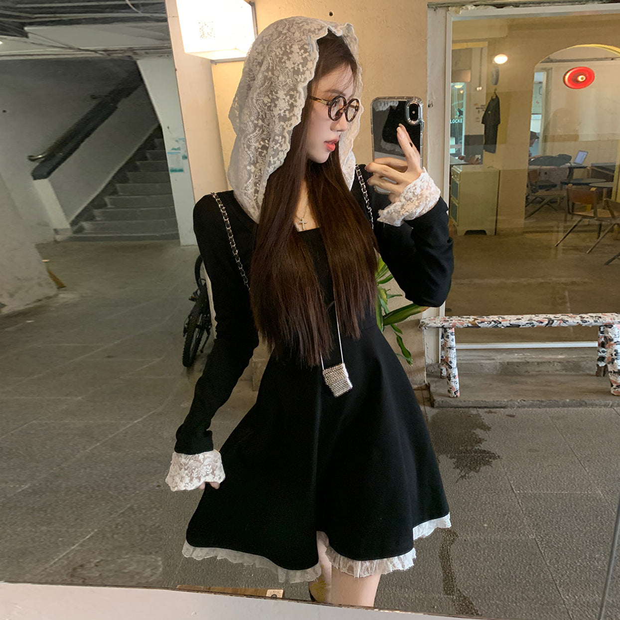 【dress】レース切り替フード付きワンピースG24229