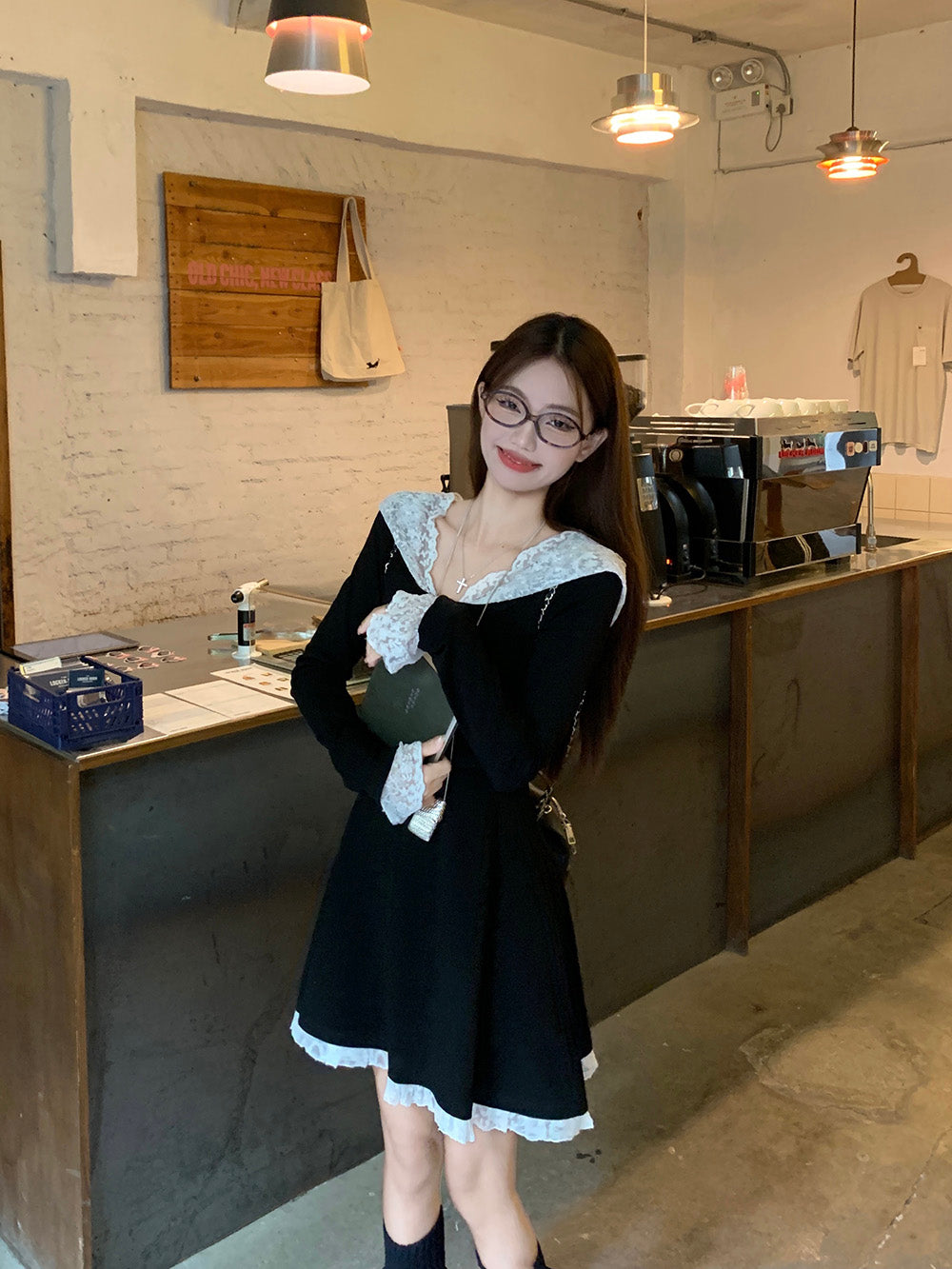 【dress】レース切り替フード付きワンピースG24229