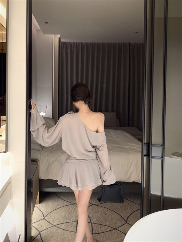 【dress】フリルオブリークネック長袖ワンピースG24255