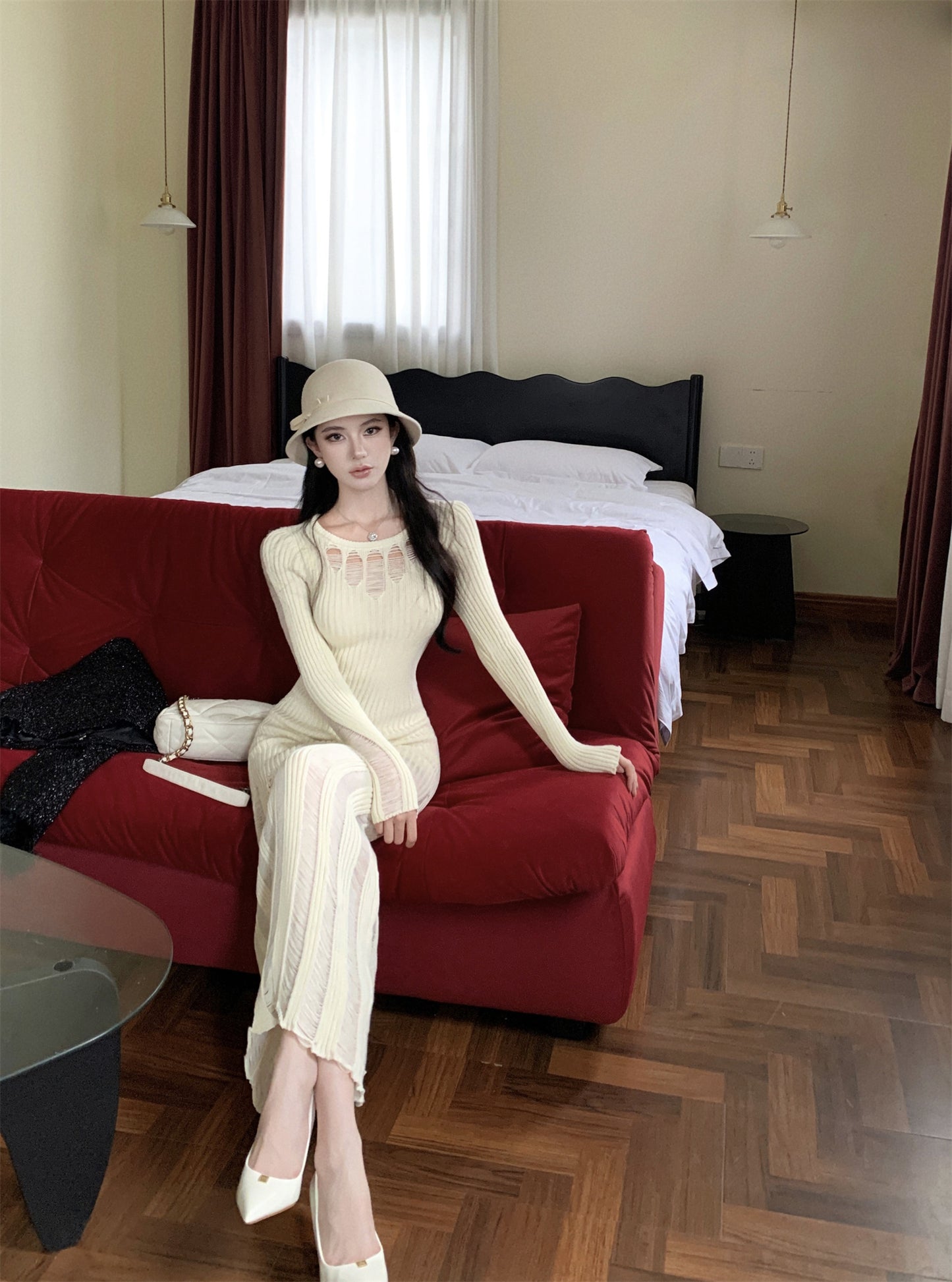 【dress】透かし彫り長袖タイトワンピースG24272