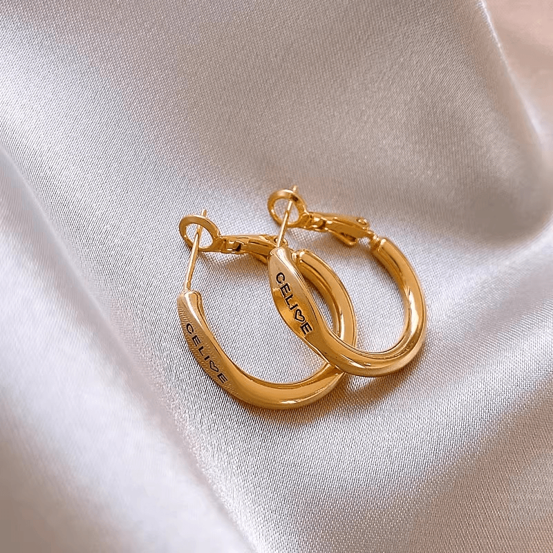 【小物】英字柄イヤリングアクセサリーG24351