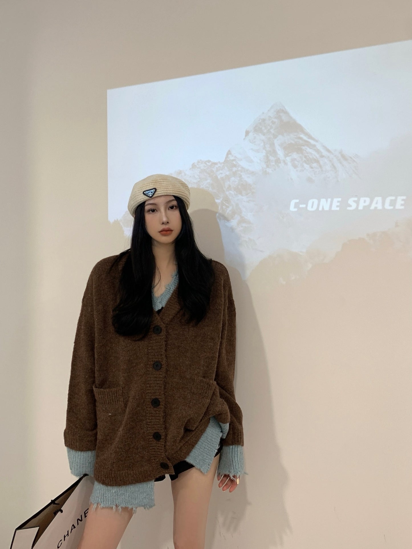 【outer】ゆったり偽二つ切り替えニットカーディガンG24358