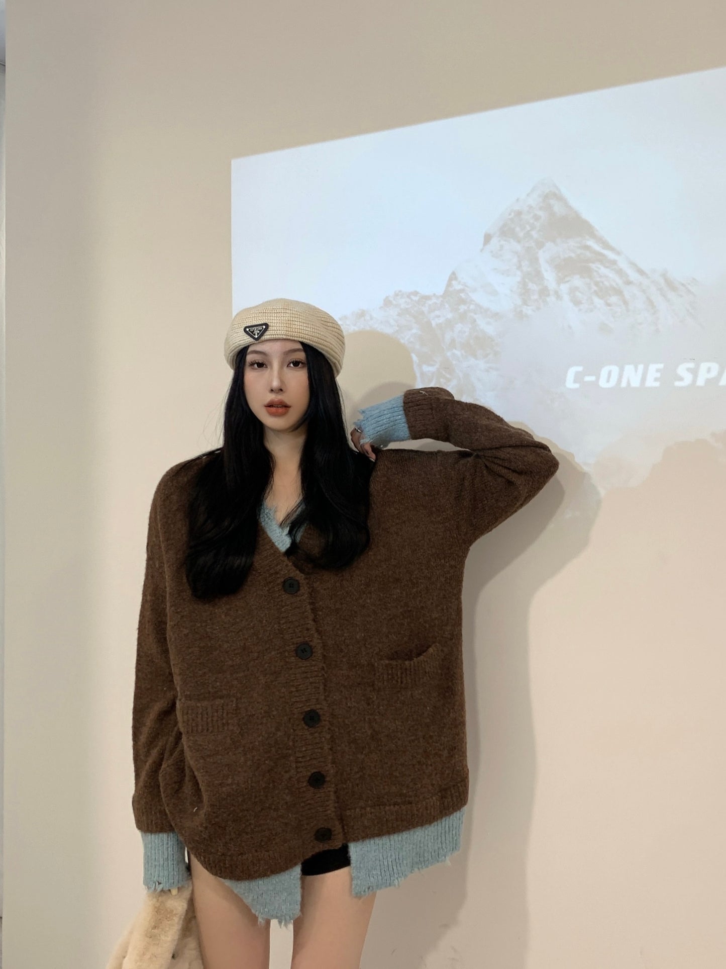 【outer】ゆったり偽二つ切り替えニットカーディガンG24358