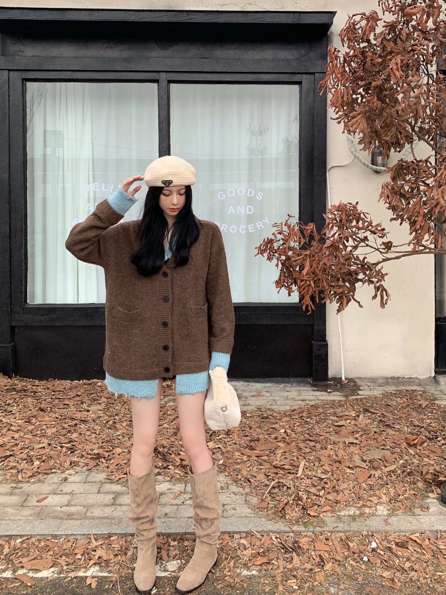 【outer】ゆったり偽二つ切り替えニットカーディガンG24358