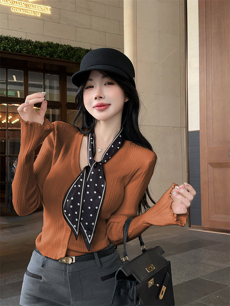 【outer】スカーフ付き長袖ニットカーディガンG24381