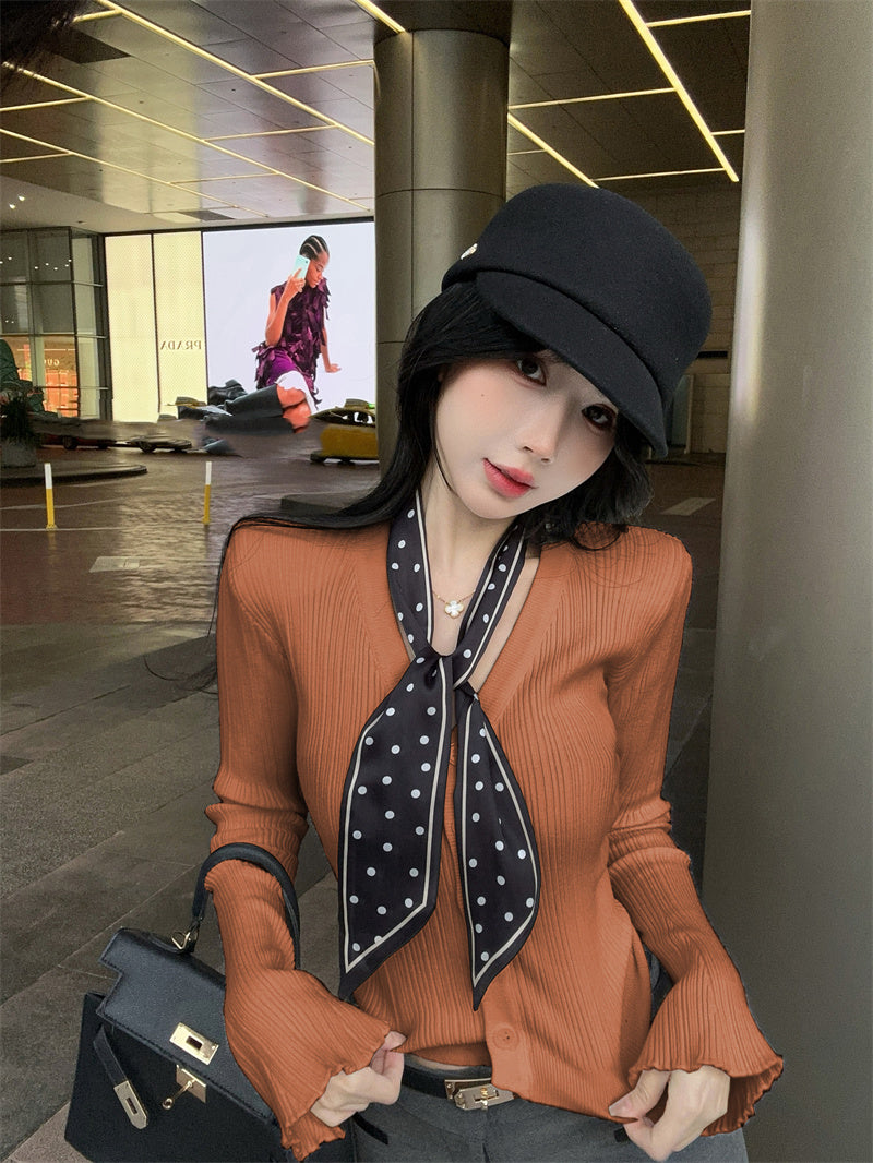 【outer】スカーフ付き長袖ニットカーディガンG24381