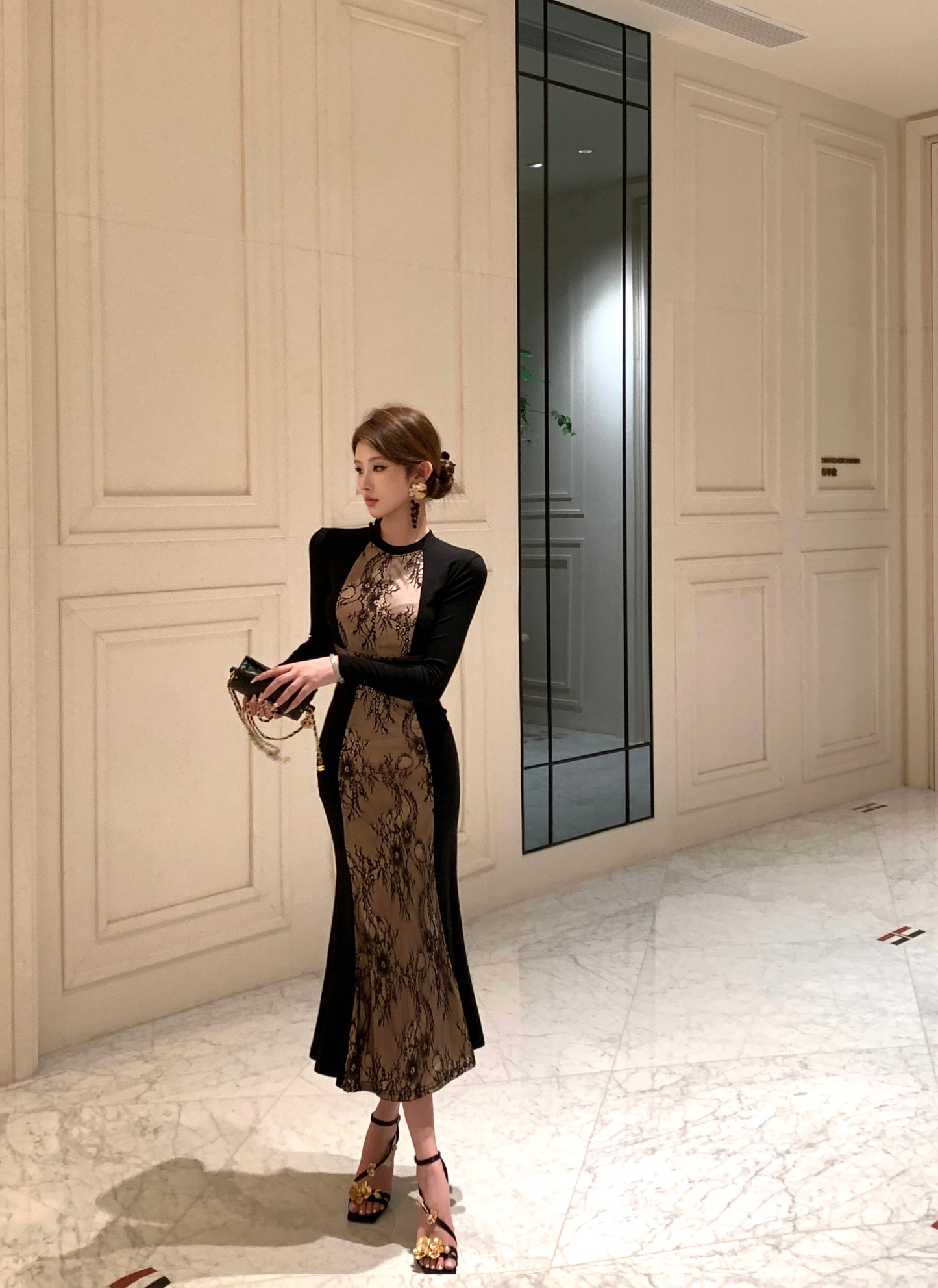 【dress】フェミニンレース切り替え長袖タイトワンピースG24393