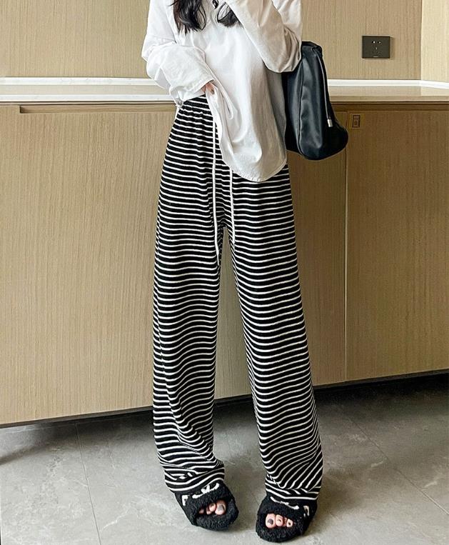 【bottoms】ボーダー柄ガウチョパンツF8398