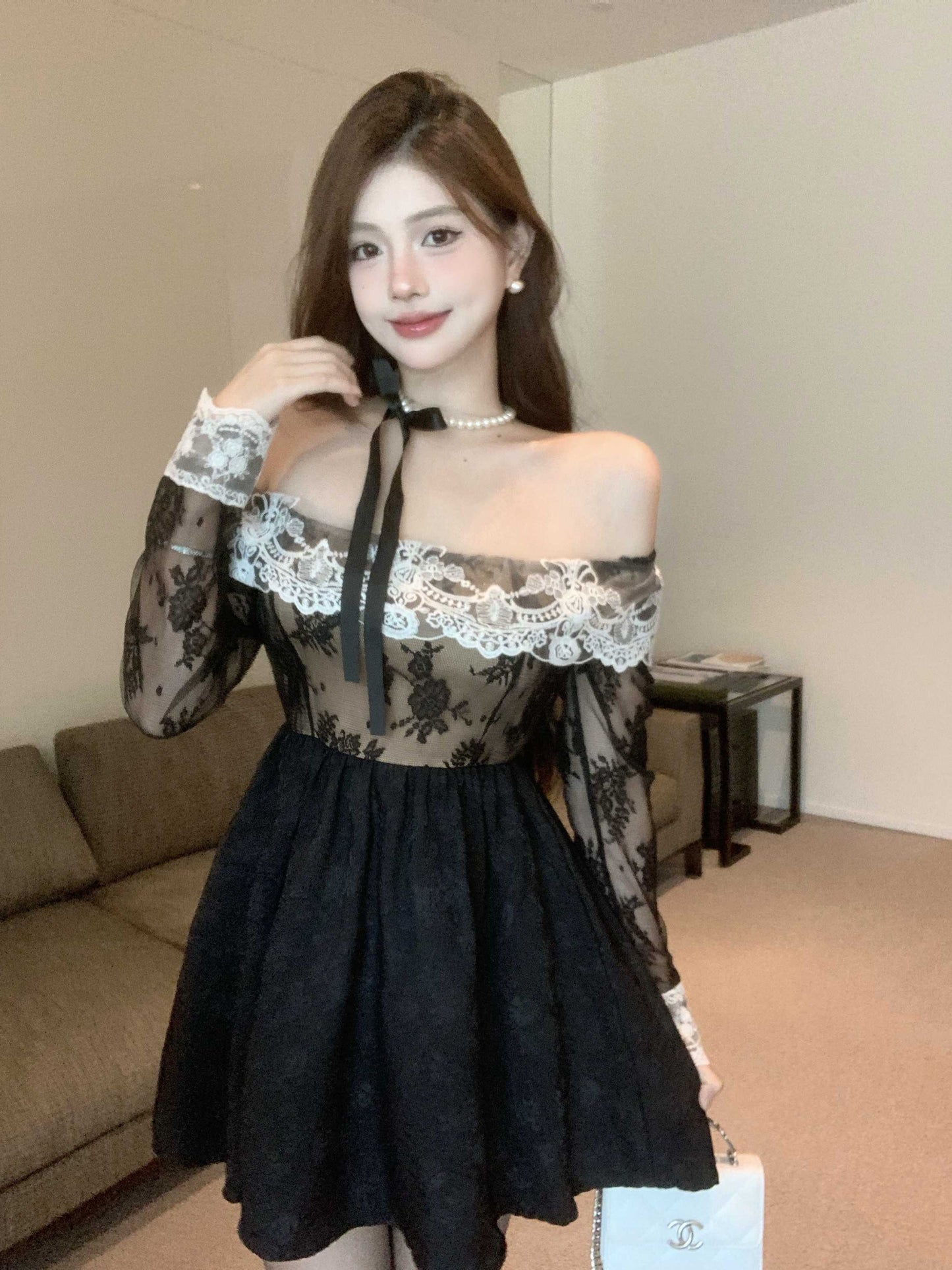 【dress】オフショルダーレースワンピースG24414