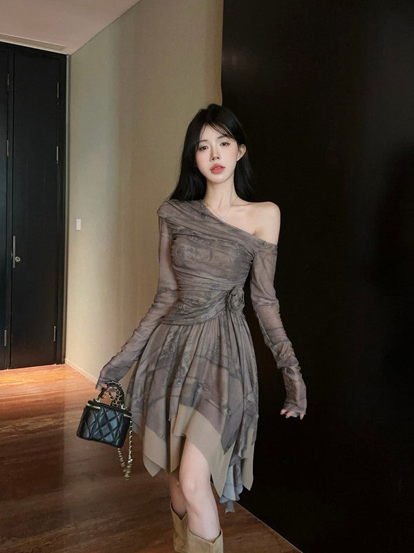 【dress】プリント長袖フリルワンピースG24419