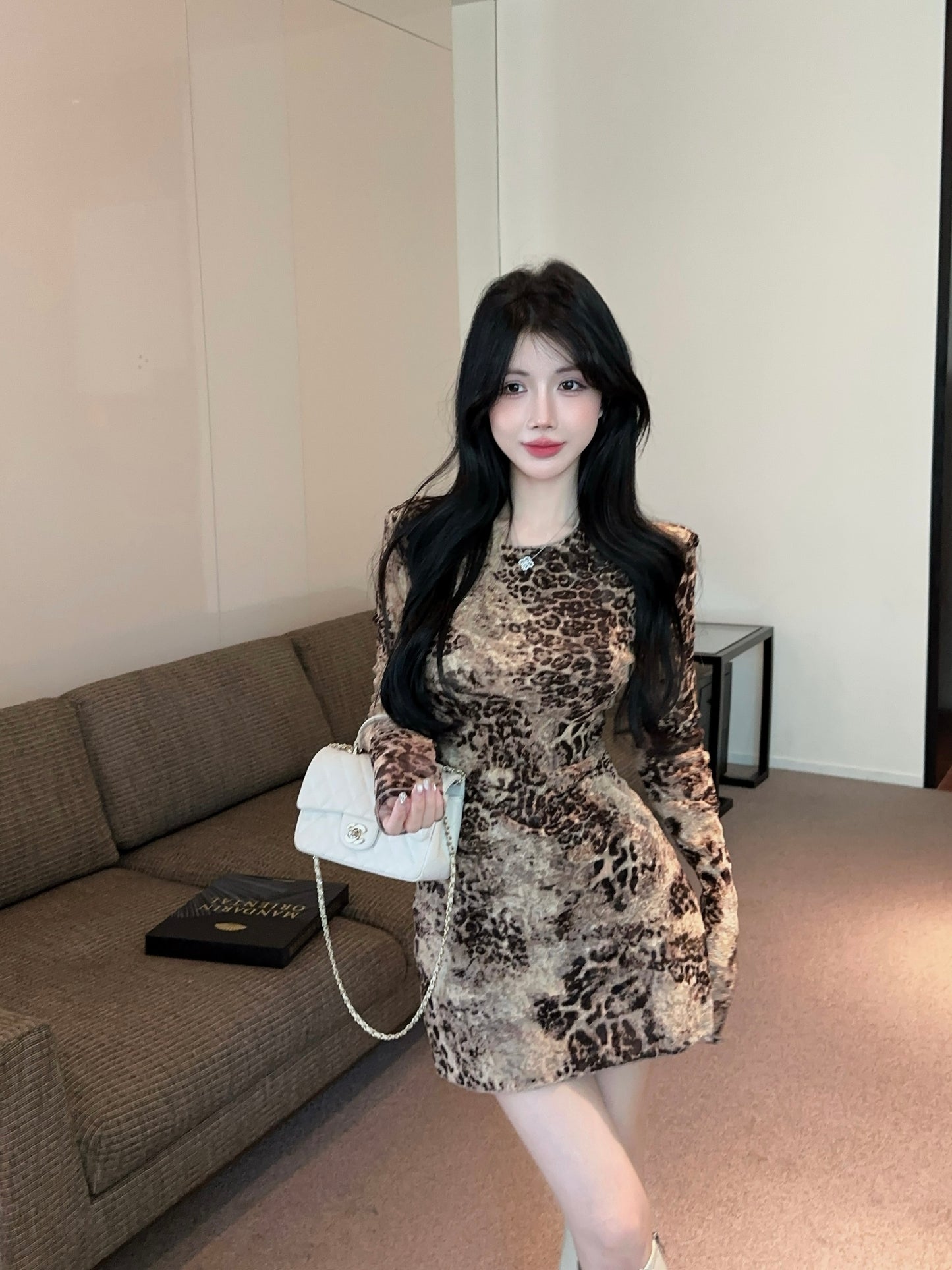 【dress】ヒョウ柄プリント長袖タイトワンピースG24421