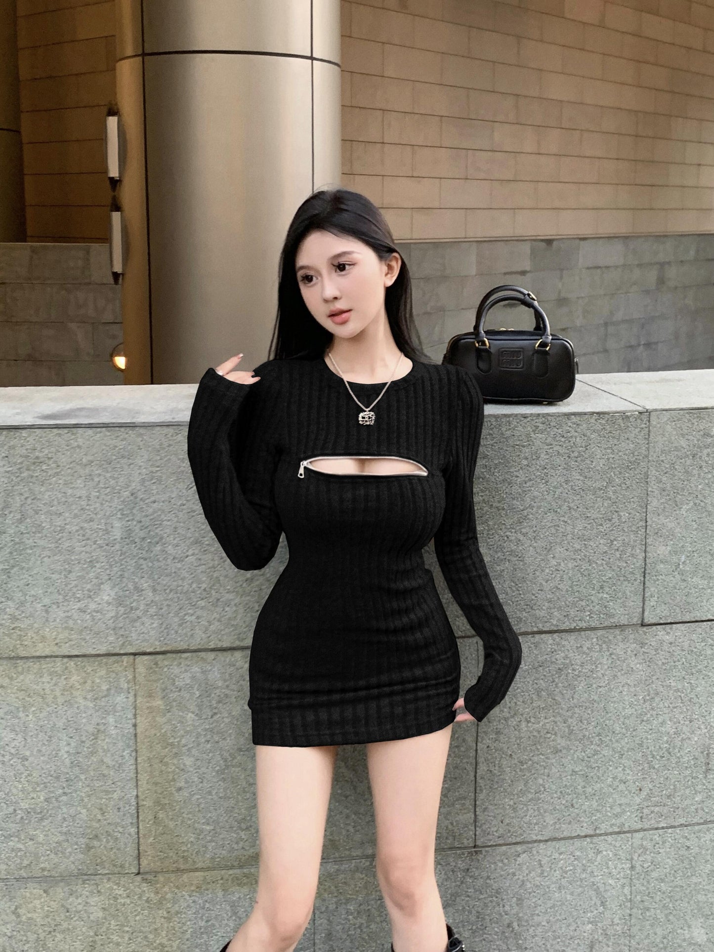 【dress】タイト長袖ニットワンピースG24433