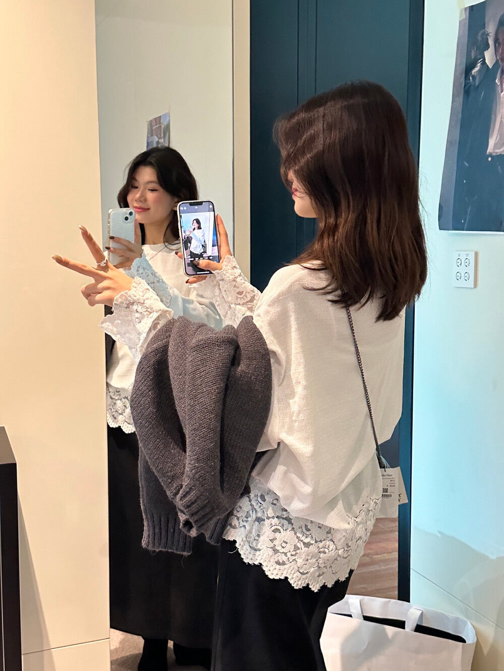 【tops】レース切り替え長袖TシャツG24448