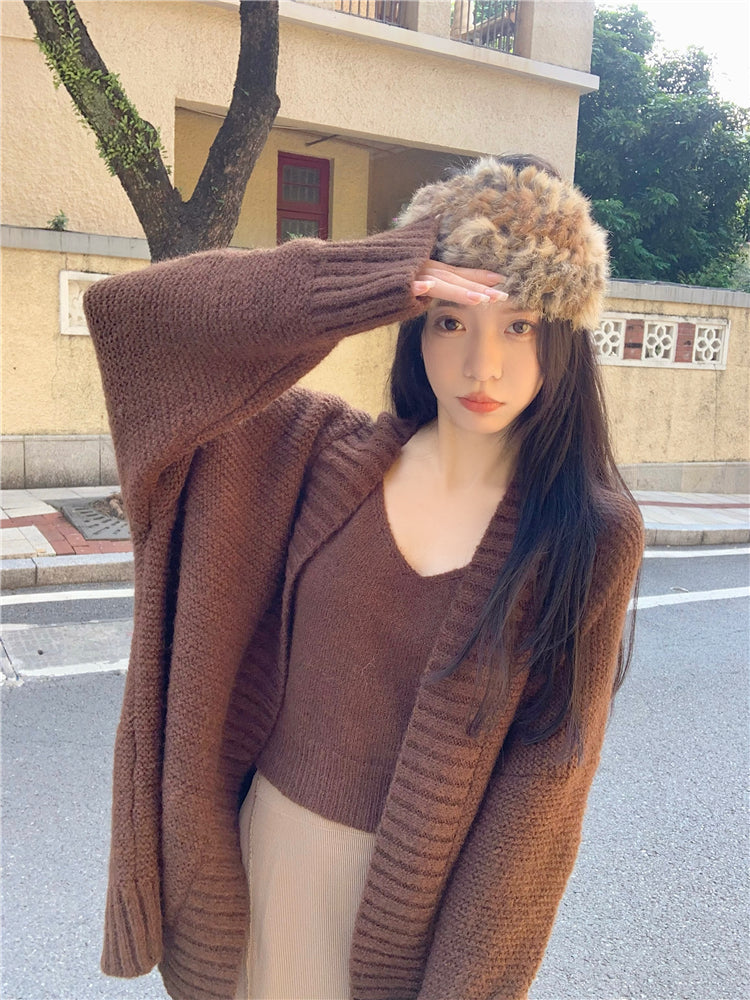 【outer】Vネック長袖ニットカーディガンG24453