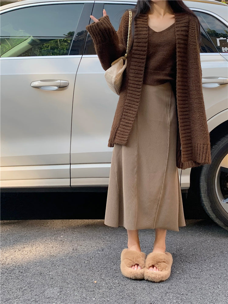 【outer】Vネック長袖ニットカーディガンG24453