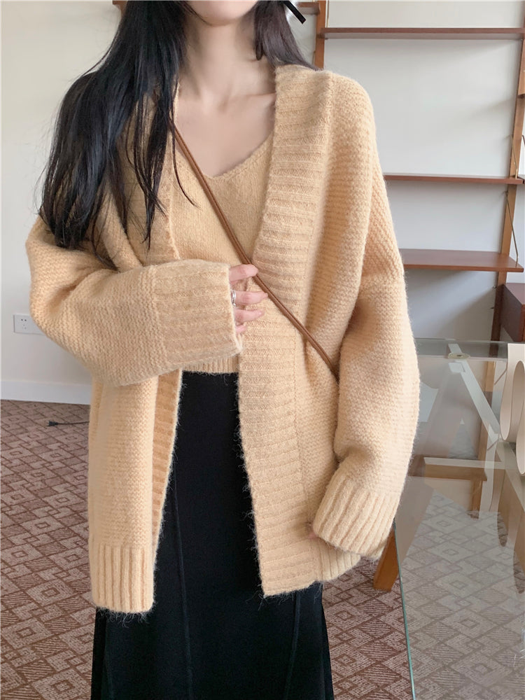 【outer】Vネック長袖ニットカーディガンG24453