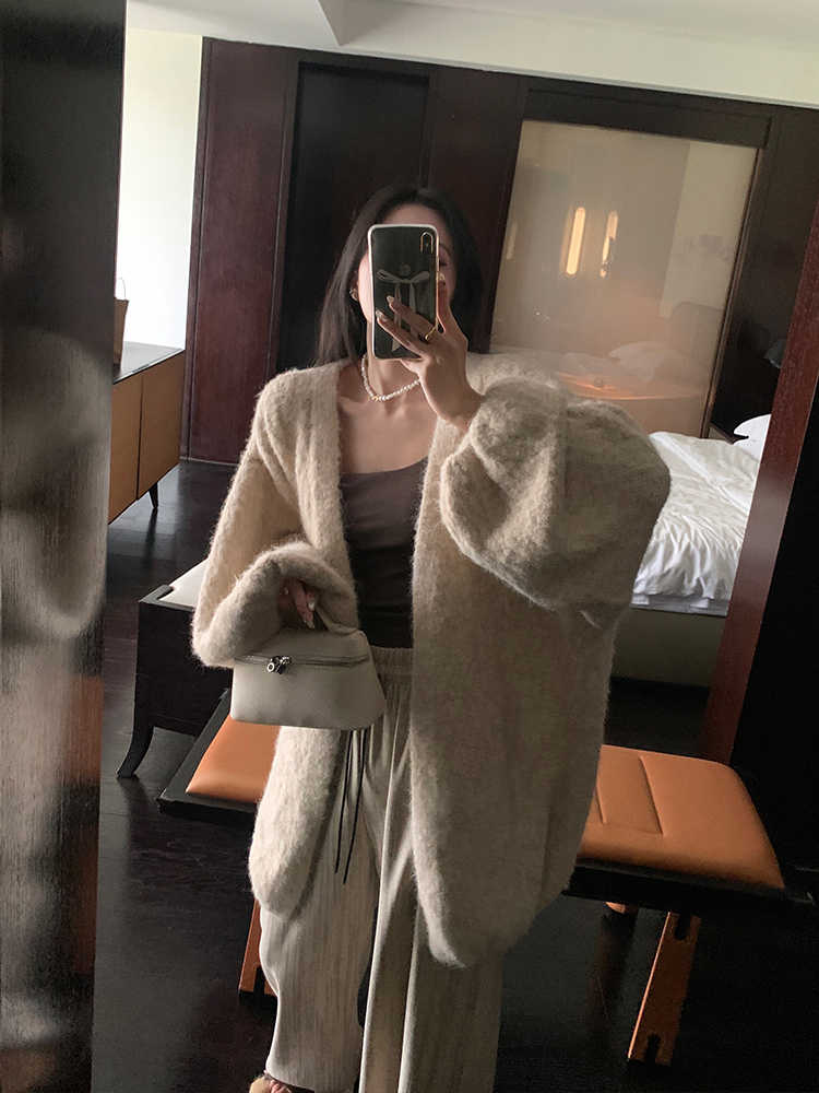 【outer】ゆったり厚手ニットカーディガンG24455