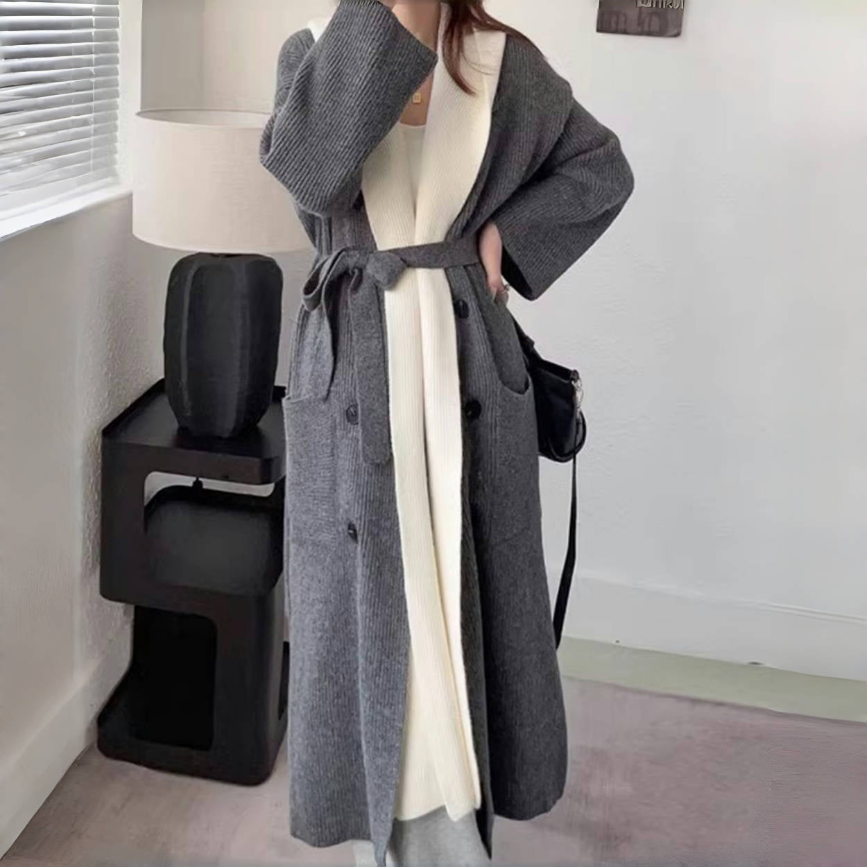 【outer】ゆったりロング丈ニットカーディガンG24465