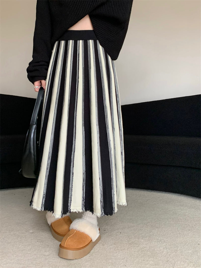 【bottoms】ストライプ柄ニットスカートG24467
