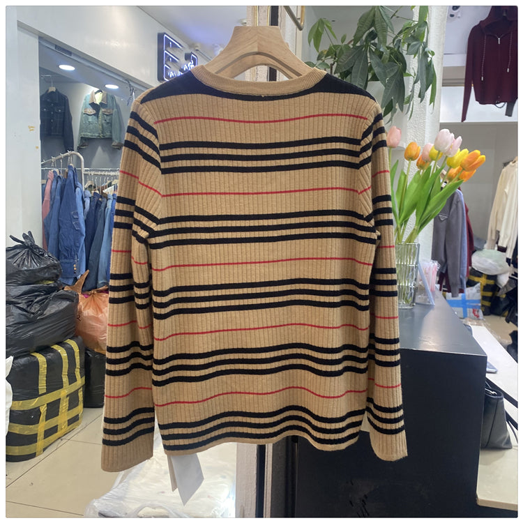 【tops】ストライプ柄ニットセーターG24471