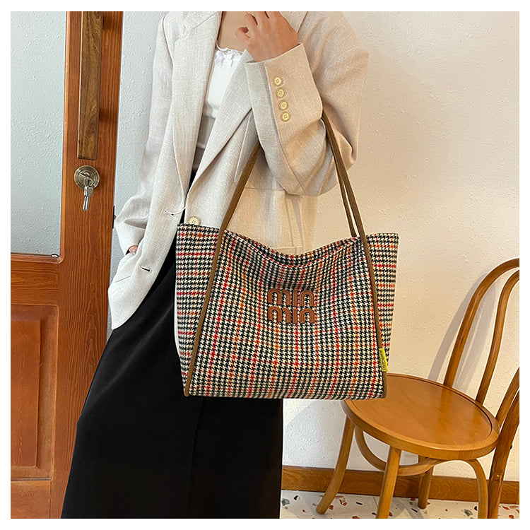 【小物】大容量ショルダーバッグG24504