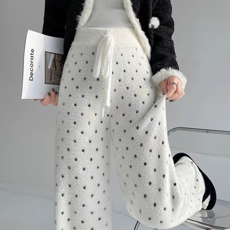 【bottoms】裏起毛厚手ドット柄ニットガウチョパンツG24511