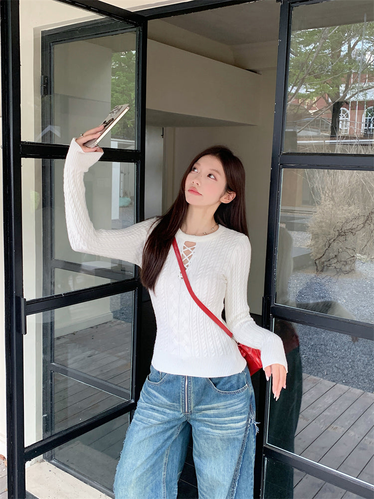 【tops】透かし彫り長袖ニットセーターG24515