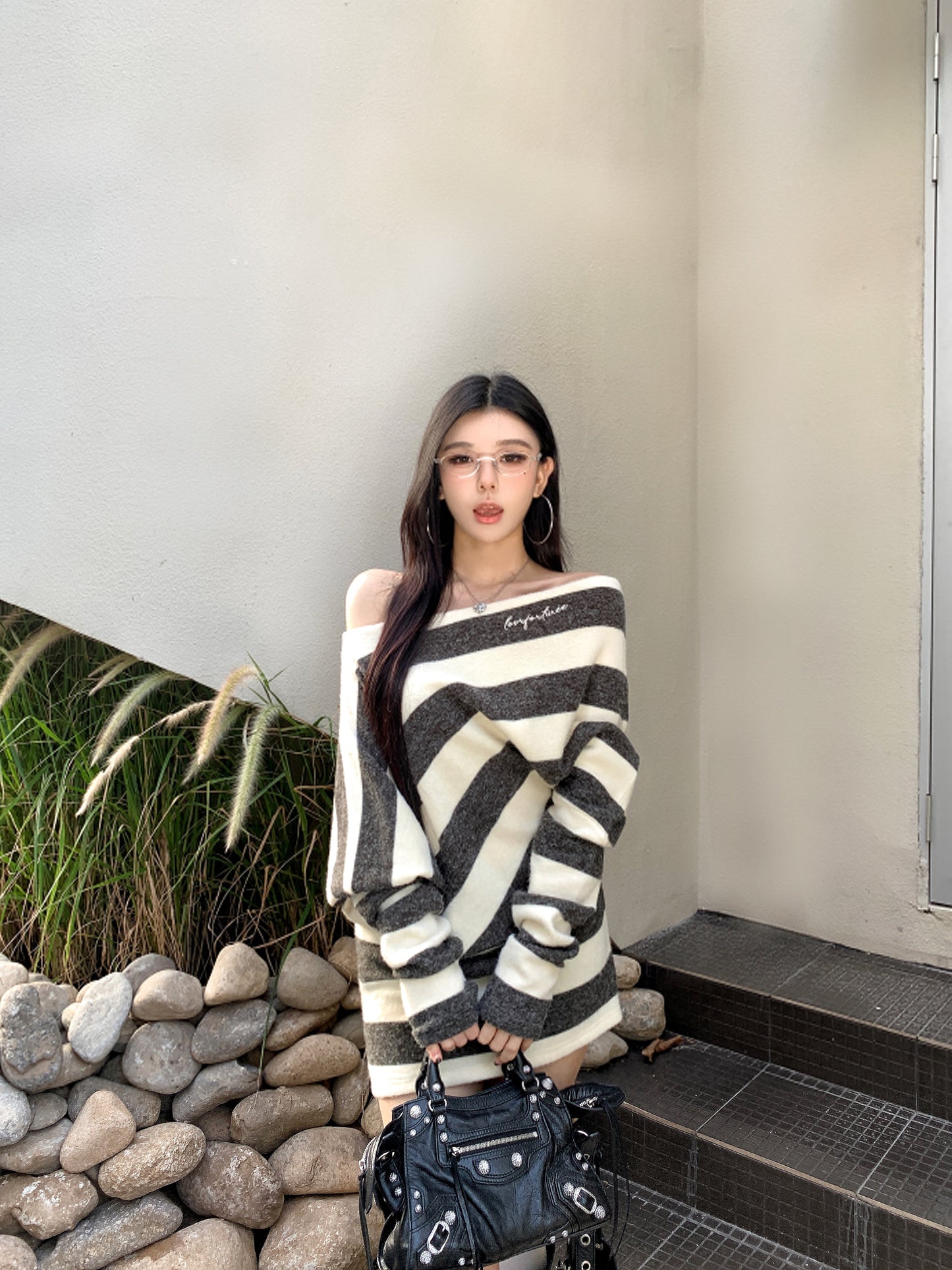 【dress】オフショルダータイトニットワンピースG24525