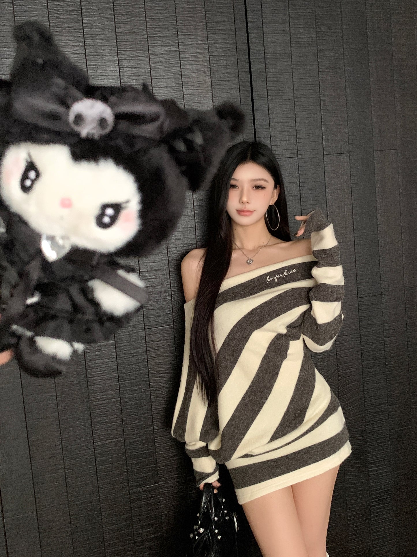 【dress】オフショルダータイトニットワンピースG24525