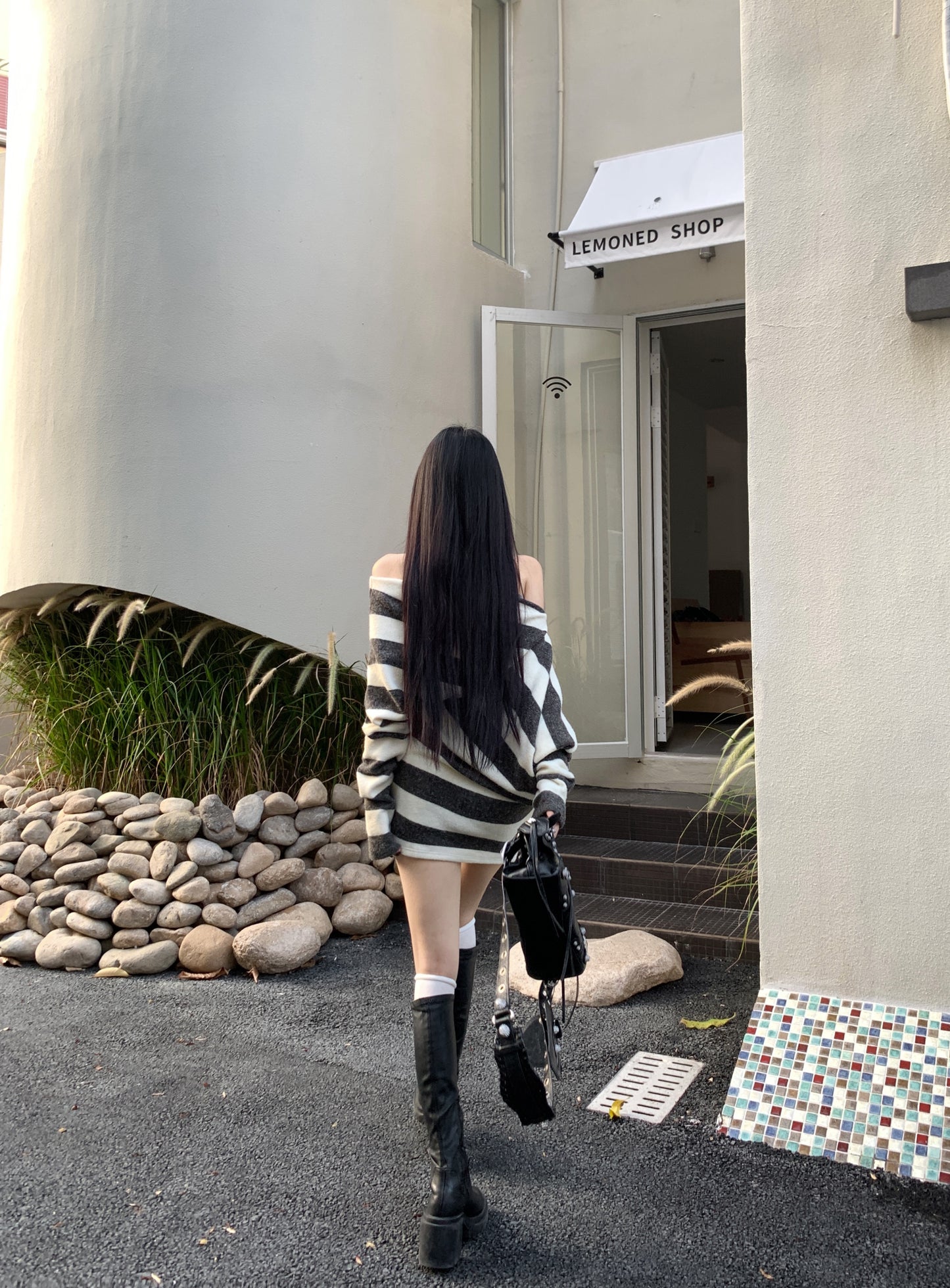 【dress】オフショルダータイトニットワンピースG24525