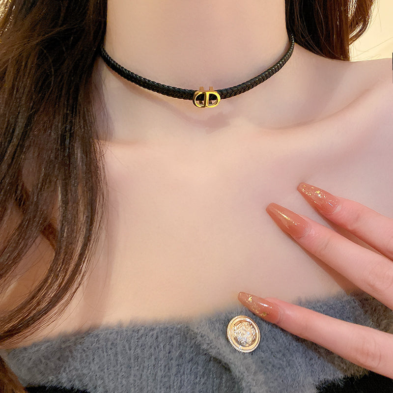 【小物】英字柄ネックレスアクセサリーG24530