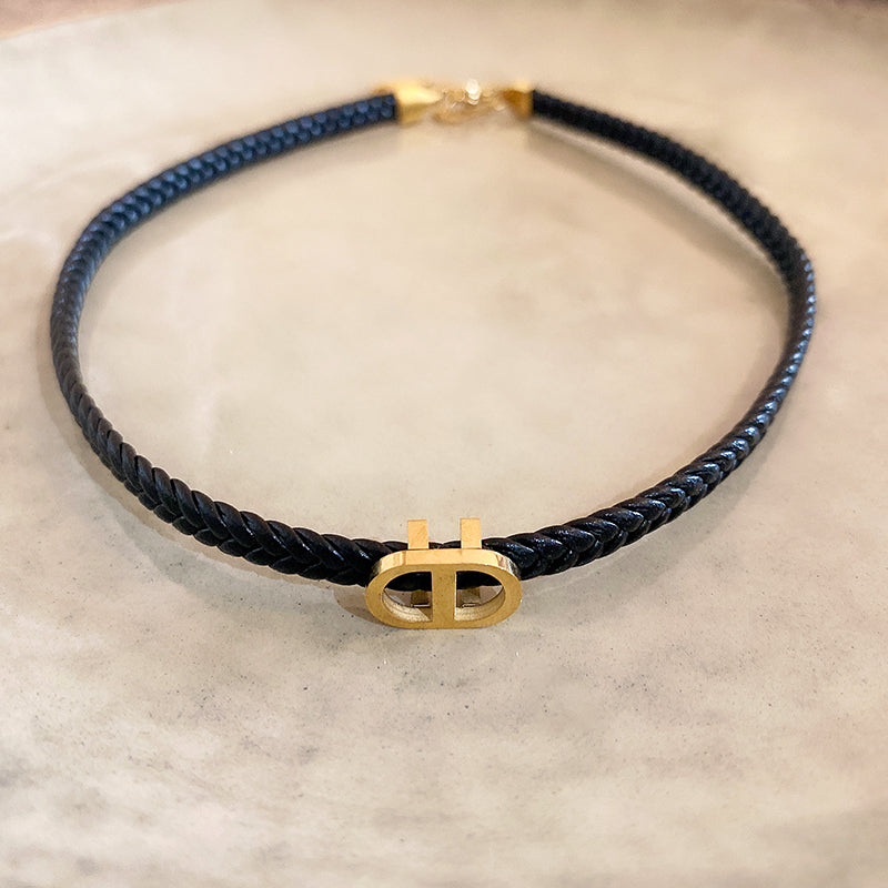 【小物】英字柄ネックレスアクセサリーG24530